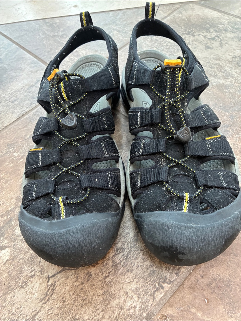 Keen Mens Black Sandals with Yellow Accents